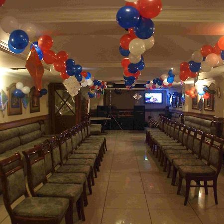 Hotel Greens Ludhiana Buitenkant foto