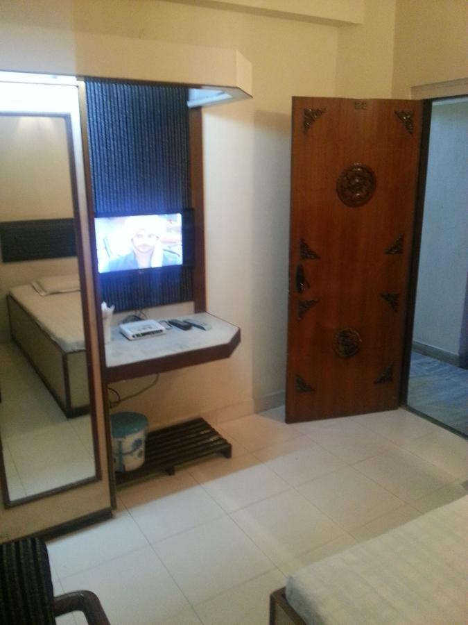 Hotel Greens Ludhiana Buitenkant foto